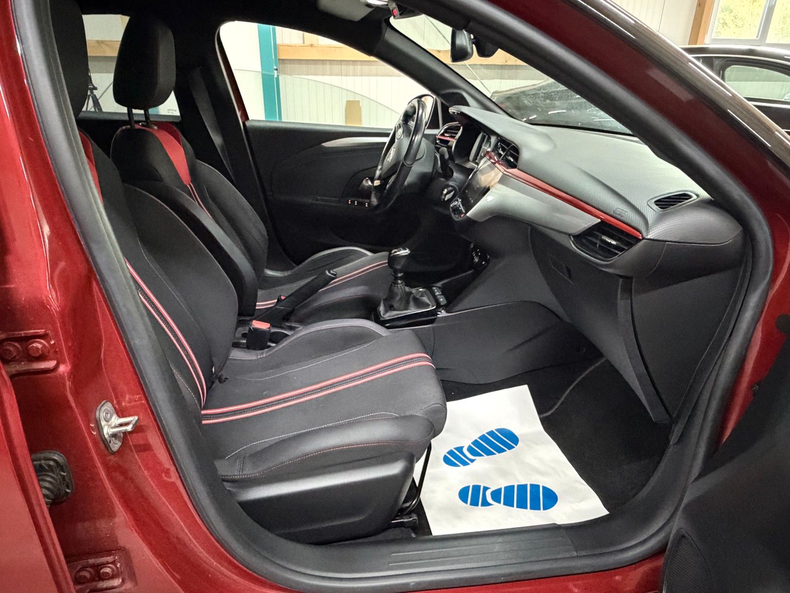 OPEL Corsa RED Ansicht 14