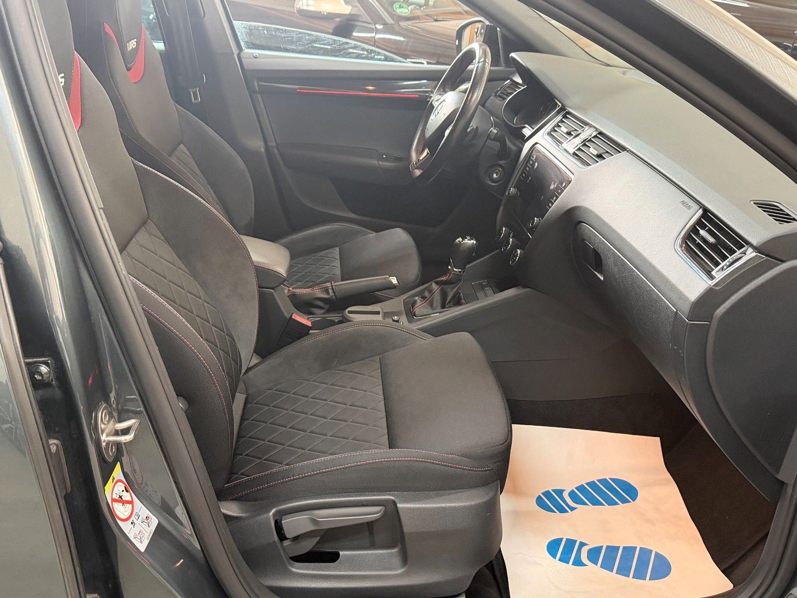 SKODA Octavia GREY Ansicht 12