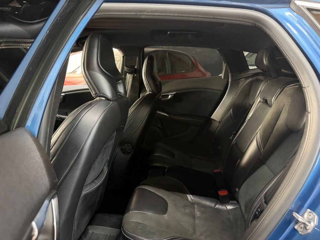 VOLVO V40 BLUE Ansicht 9