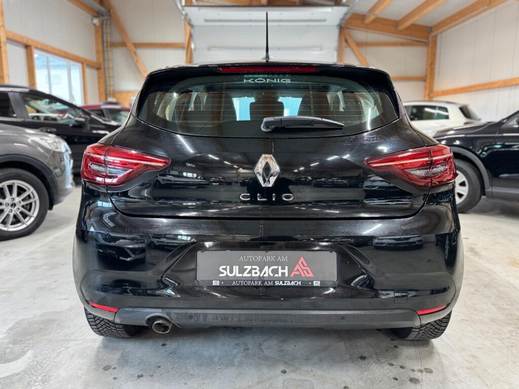 RENAULT Clio BLACK Ansicht 5