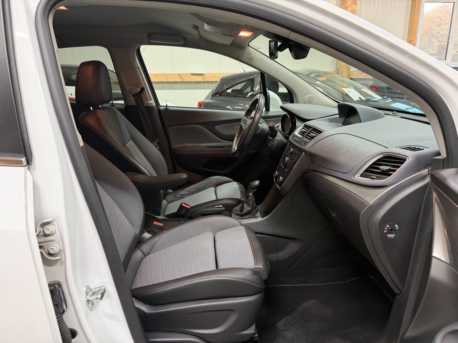 OPEL Mokka WHITE Ansicht 12