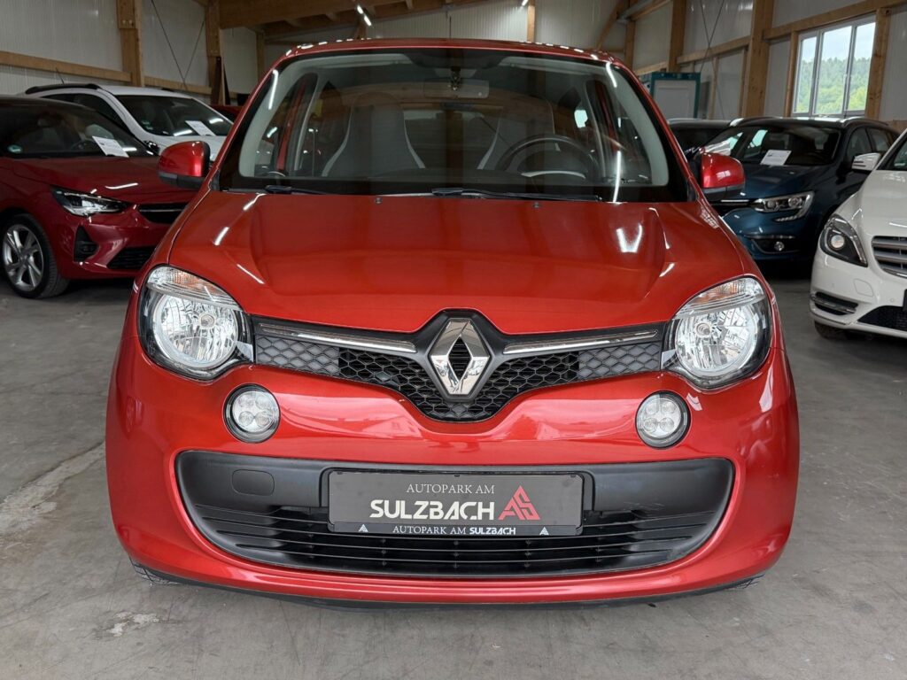 RENAULT Twingo RED Ansicht 2