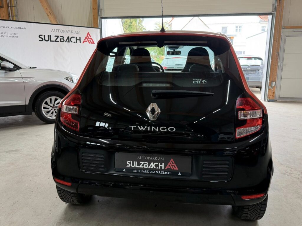 RENAULT Twingo RED Ansicht 5