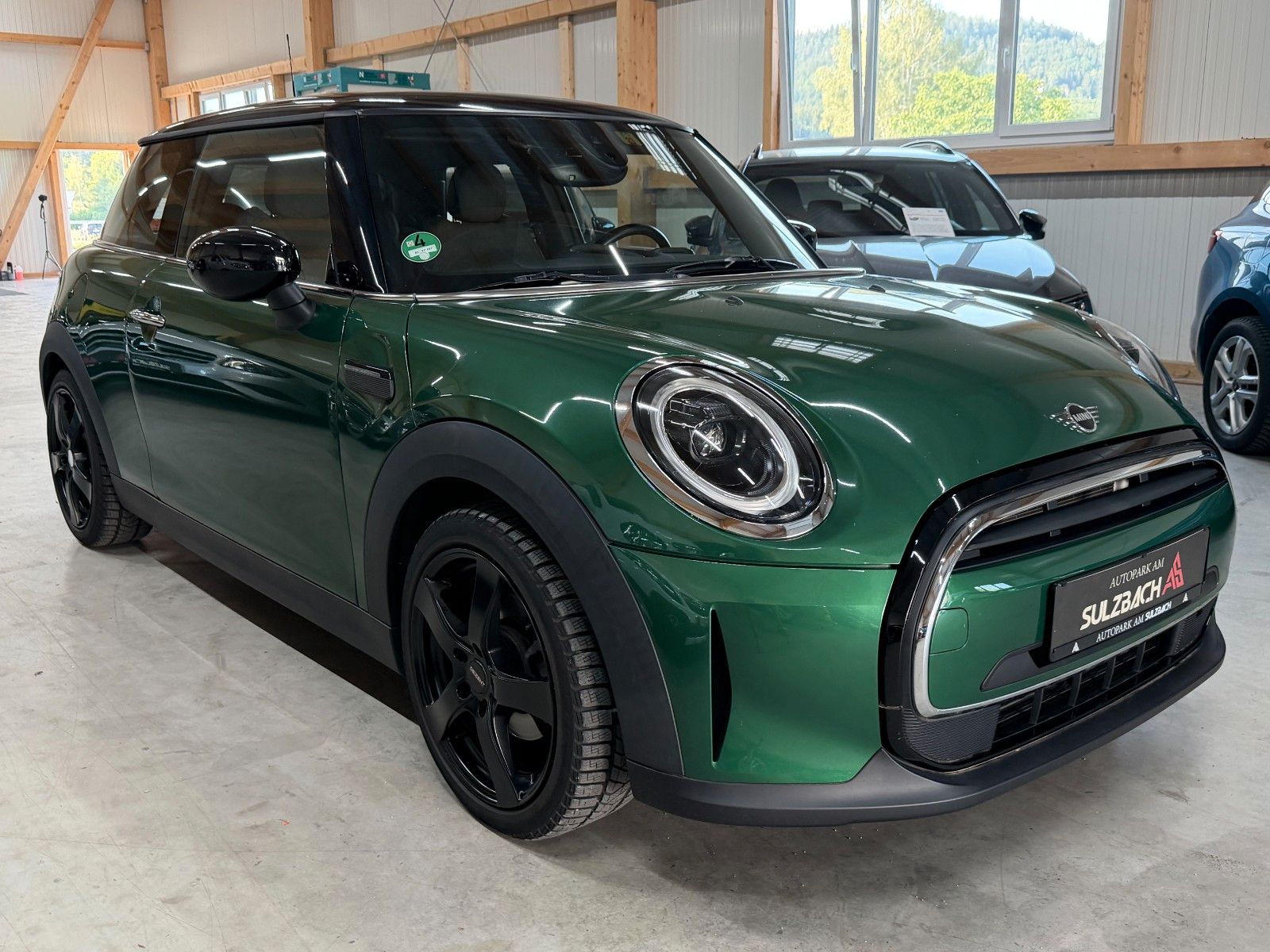 MINI COOPER GREEN Ansicht 3