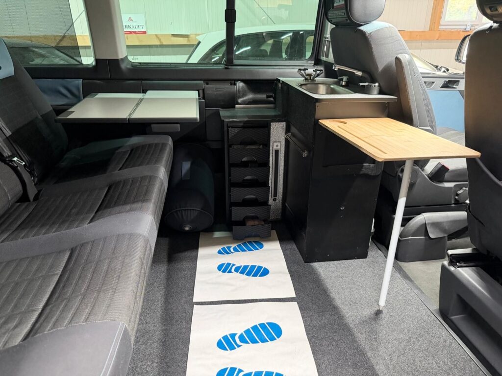 VW T5 Transporter BLUE Ansicht 19