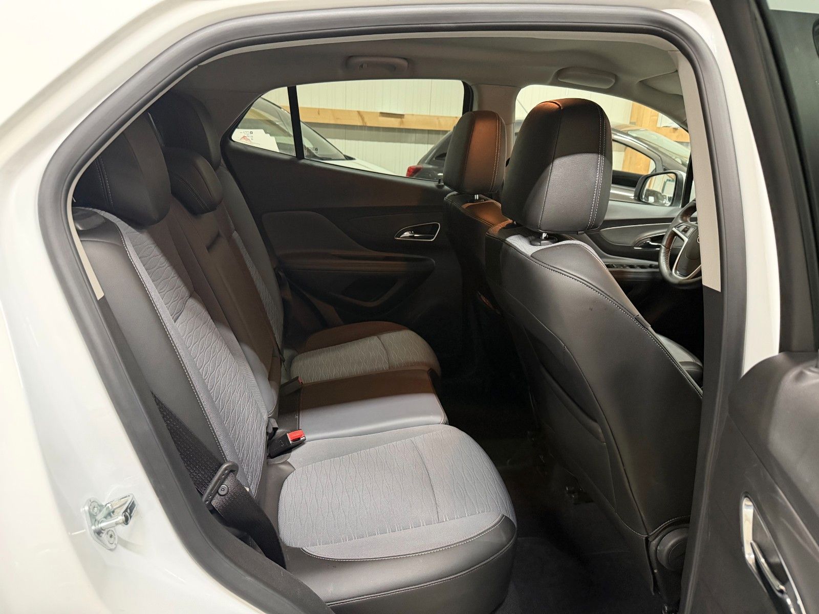 OPEL Mokka WHITE Ansicht 11