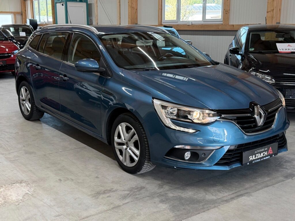 RENAULT Megane BLUE Ansicht 3
