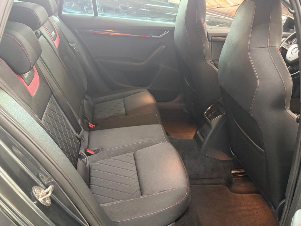 SKODA Octavia GREY Ansicht 11