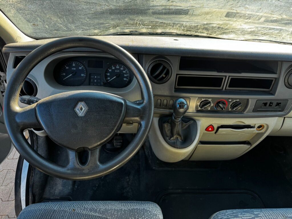 RENAULT Master WHITE Ansicht 13
