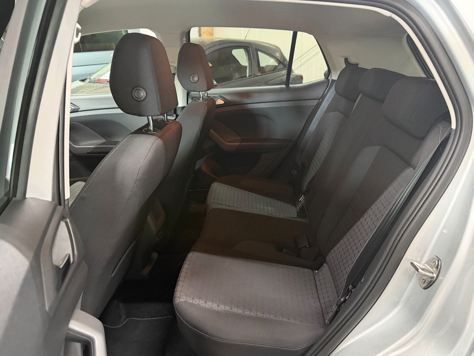 VW T-Cross SILVER Ansicht 10