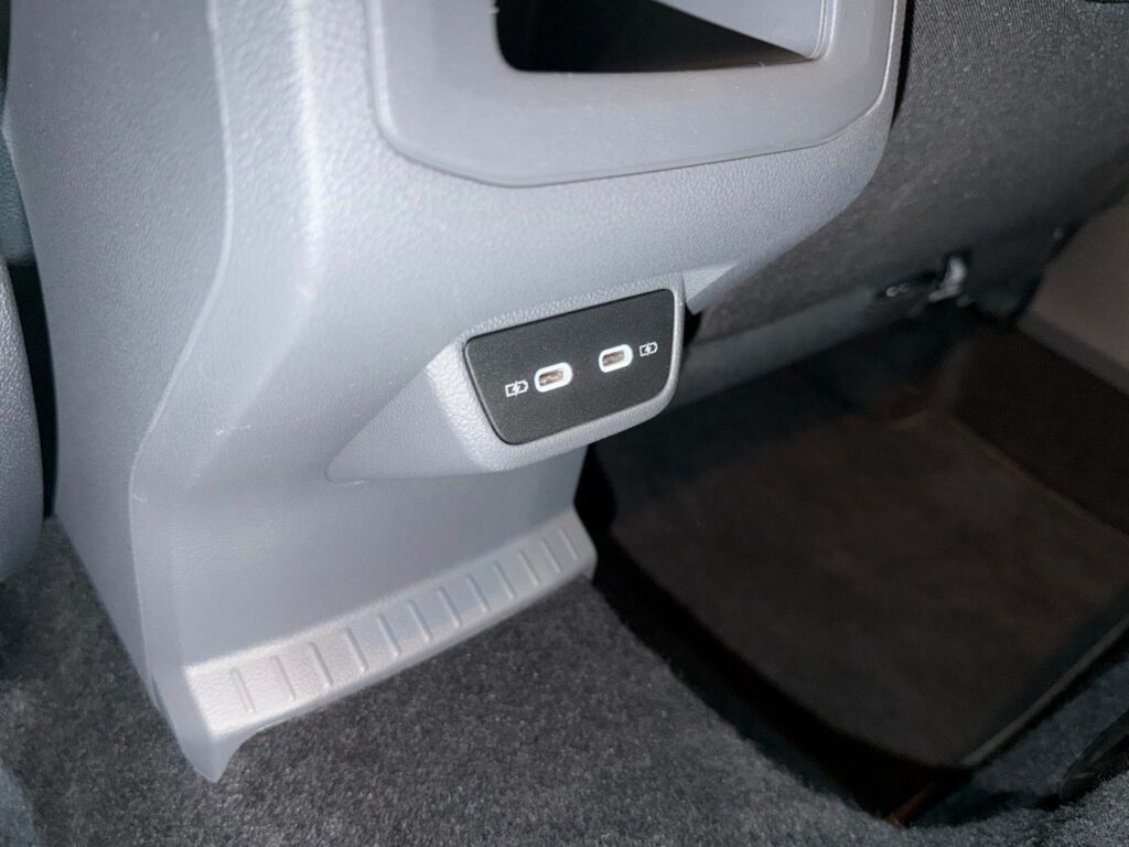 VW T-Cross SILVER Ansicht 17