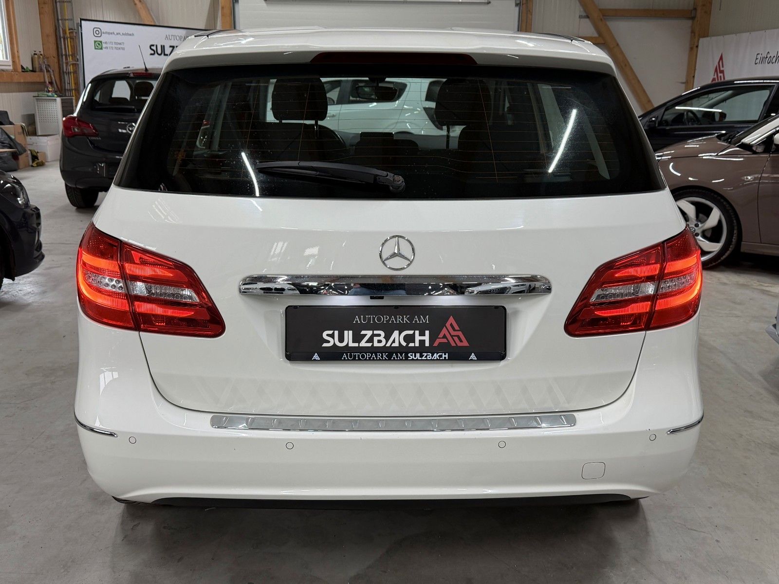 MERCEDES-BENZ B 180 WHITE Ansicht 5