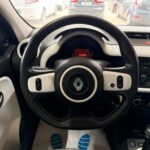 RENAULT Twingo RED Ansicht 14