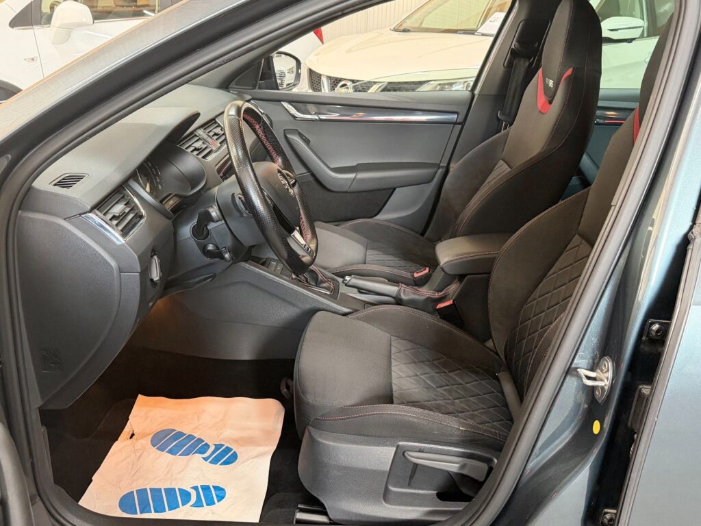SKODA Octavia GREY Ansicht 9