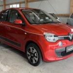 RENAULT Twingo RED Ansicht 3