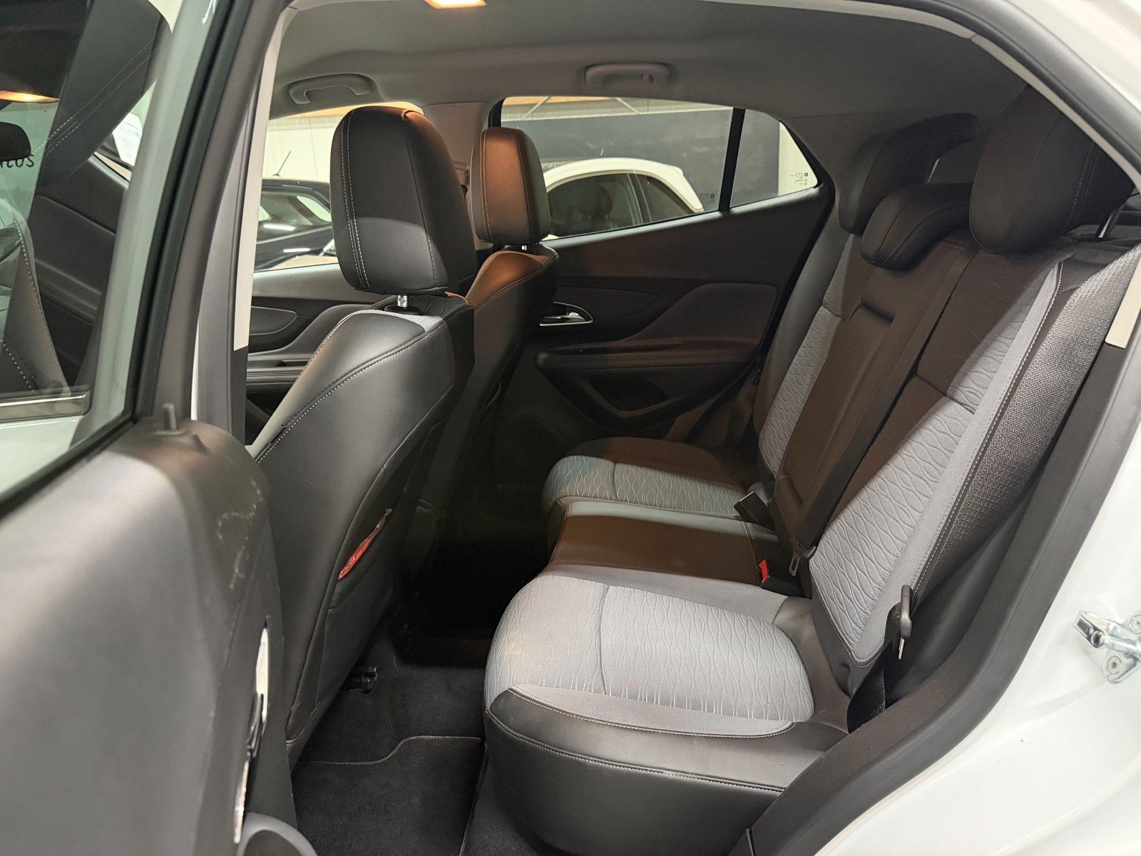 OPEL Mokka WHITE Ansicht 10