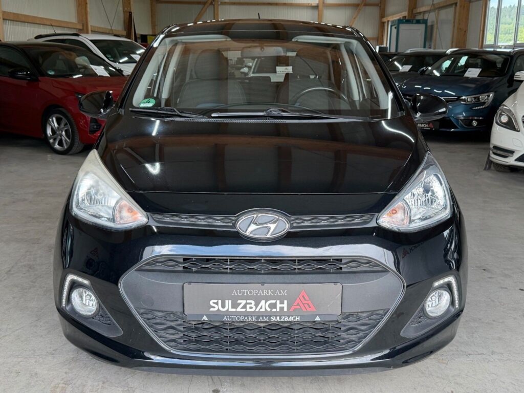 HYUNDAI i10 BLACK Ansicht 2