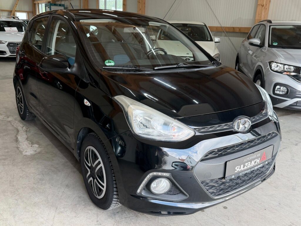 HYUNDAI i10 BLACK Ansicht 3