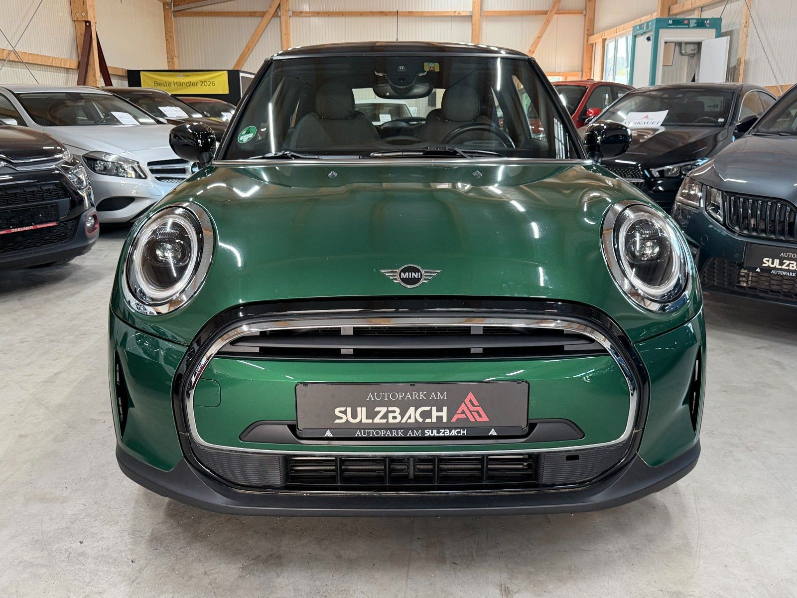 MINI COOPER GREEN Ansicht 2