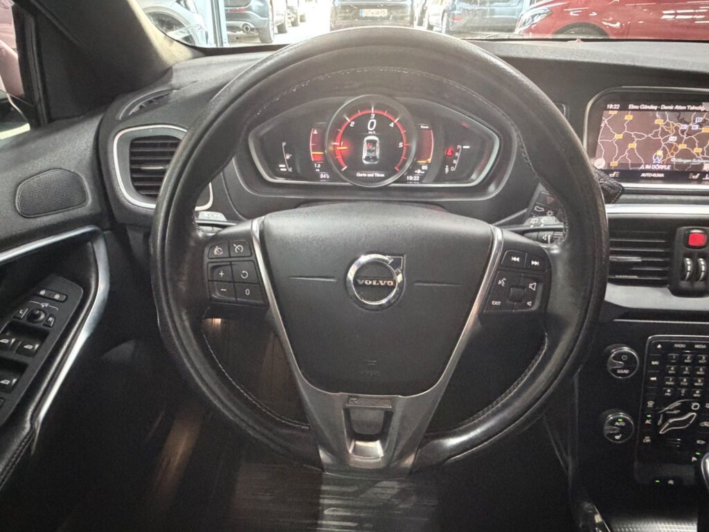 VOLVO V40 BLUE Ansicht 14
