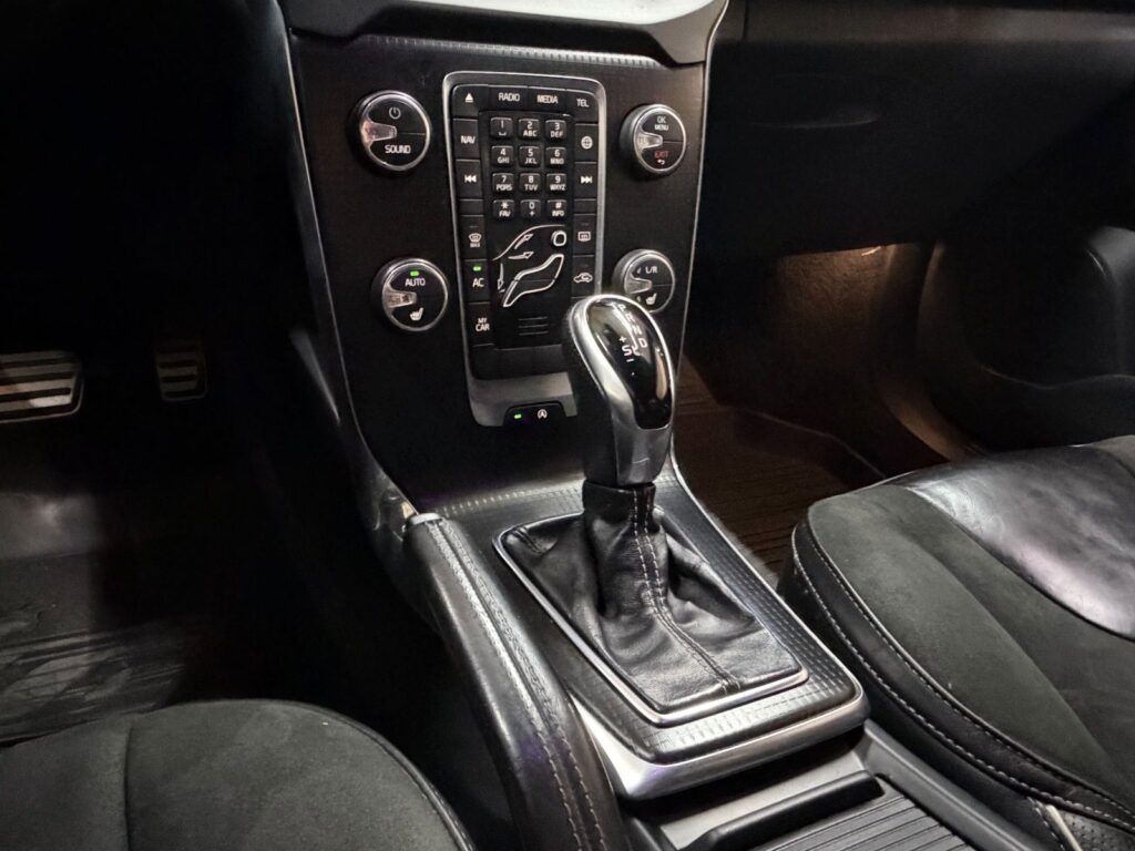 VOLVO V40 BLUE Ansicht 15