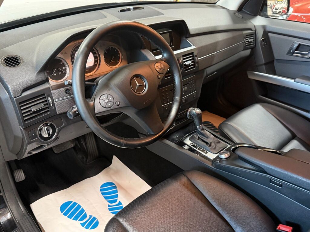 Mercedes-Benz GLK 220 BLACK Ansicht 9