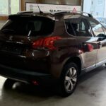 Peugeot 2008 BROWN Ansicht 4