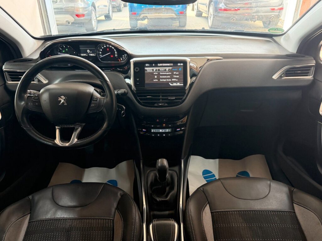 Peugeot 2008 BROWN Ansicht 14
