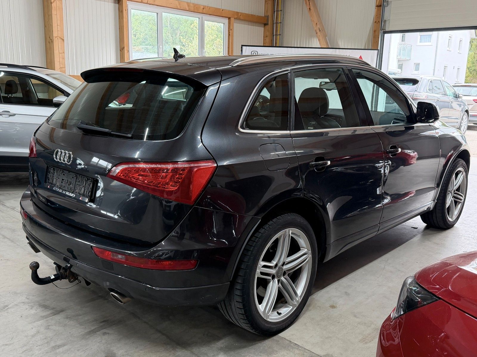 Audi Q5 GREY Ansicht 5