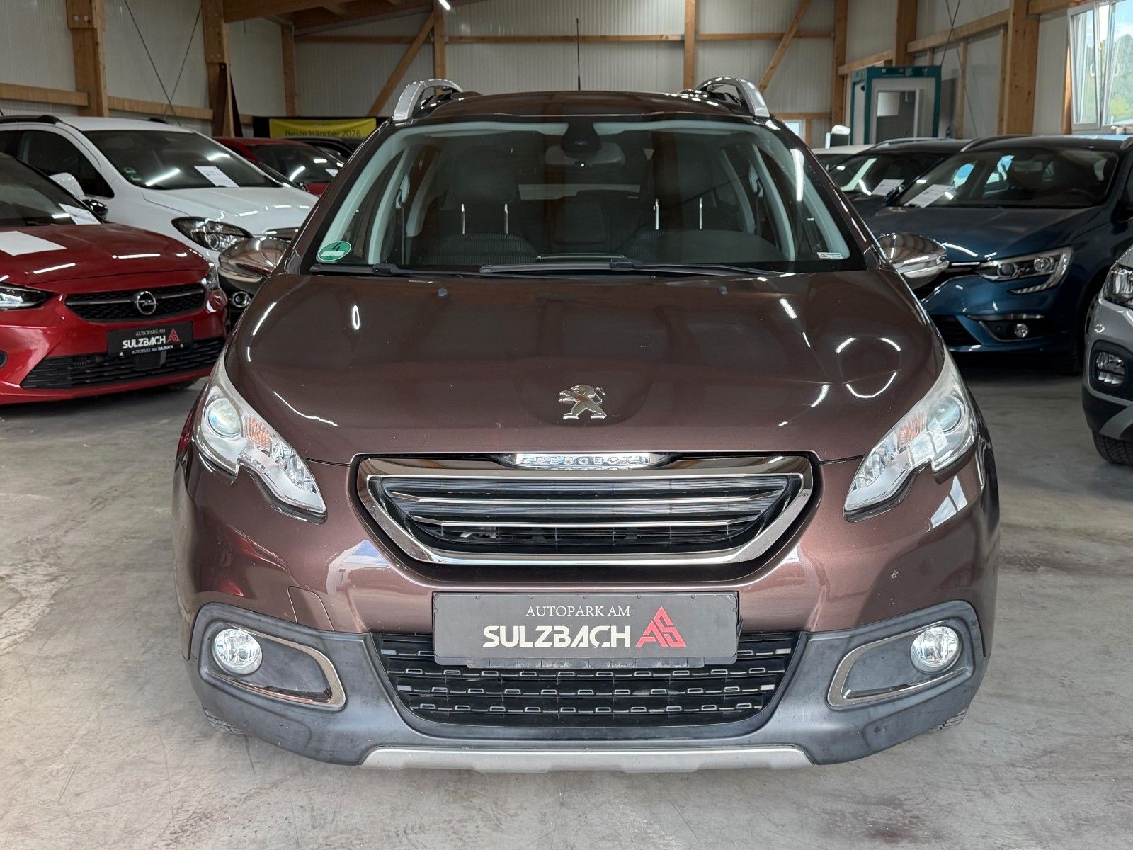 Peugeot 2008 BROWN Ansicht 2