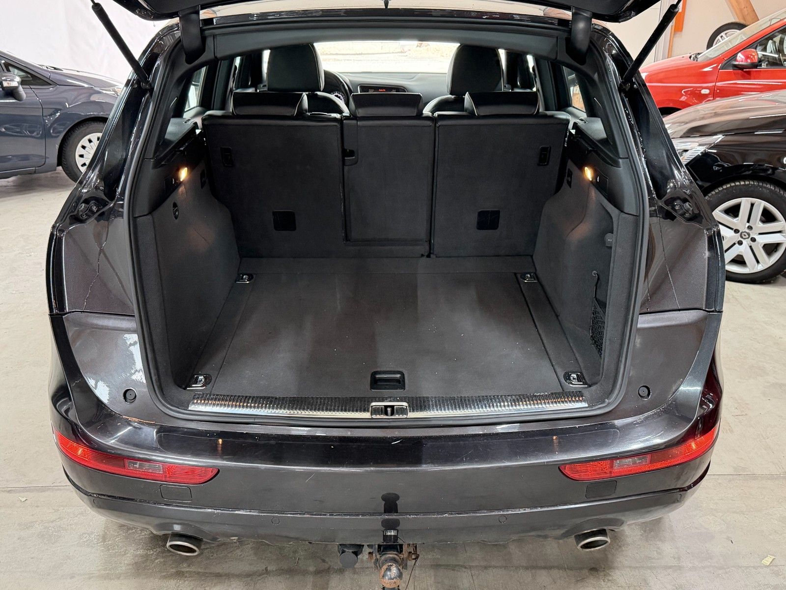 Audi Q5 GREY Ansicht 10