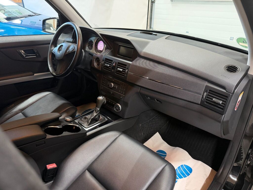 Mercedes-Benz GLK 220 BLACK Ansicht 15