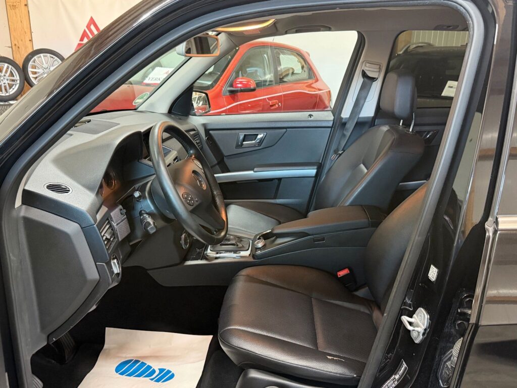 Mercedes-Benz GLK 220 BLACK Ansicht 10