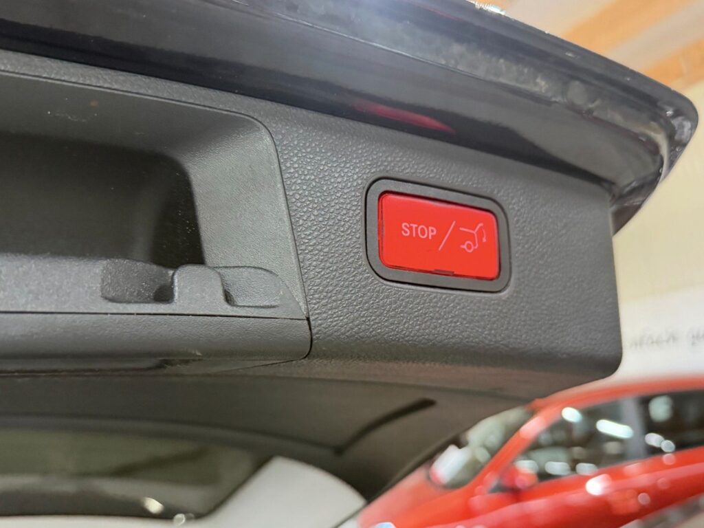 Mercedes-Benz GLK 220 BLACK Ansicht 21