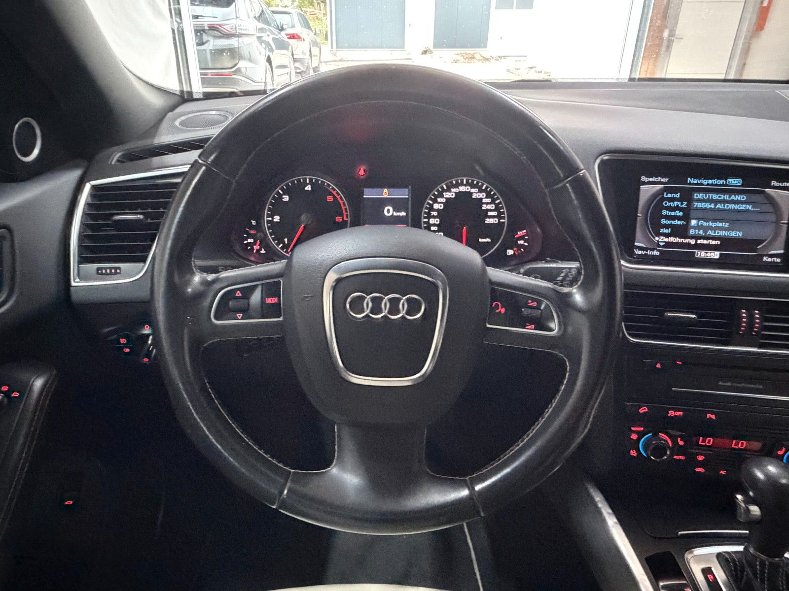 Audi Q5 GREY Ansicht 14