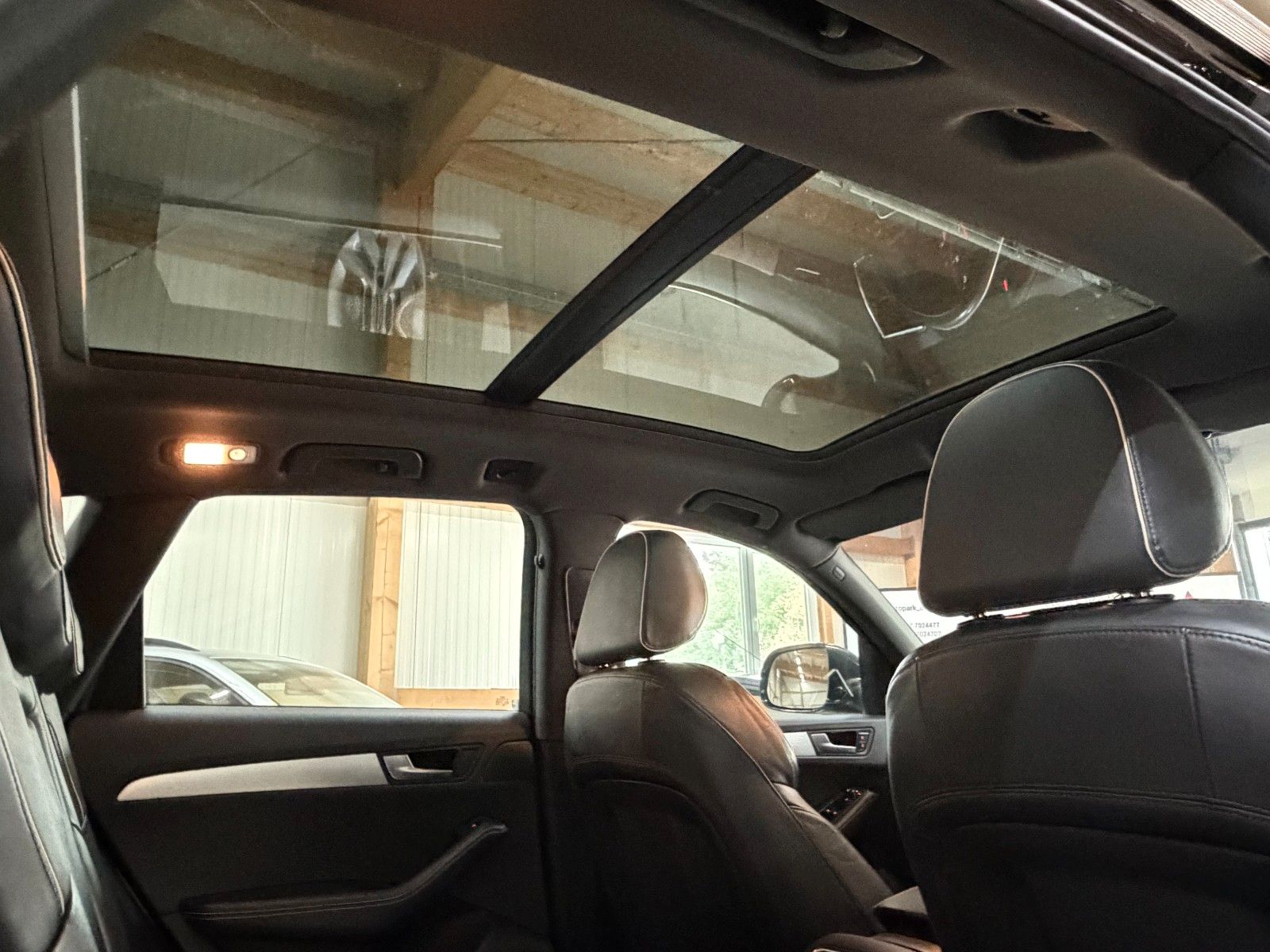 Audi Q5 GREY Ansicht 16