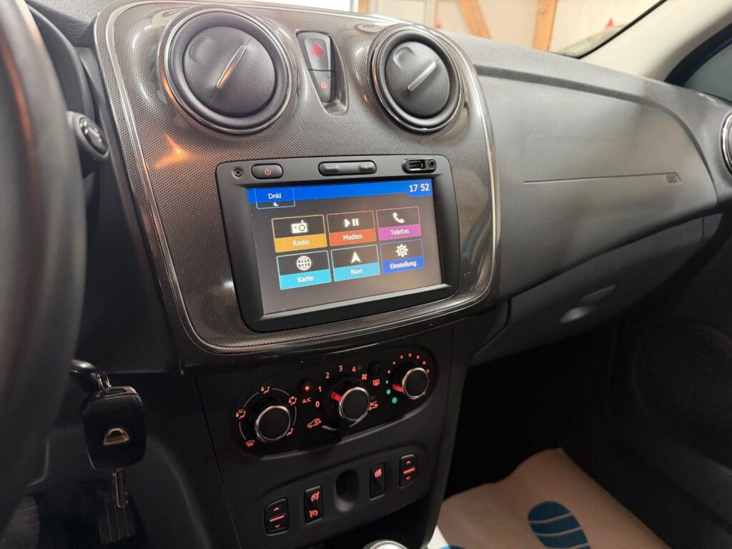 Dacia Sandero BLUE Ansicht 18