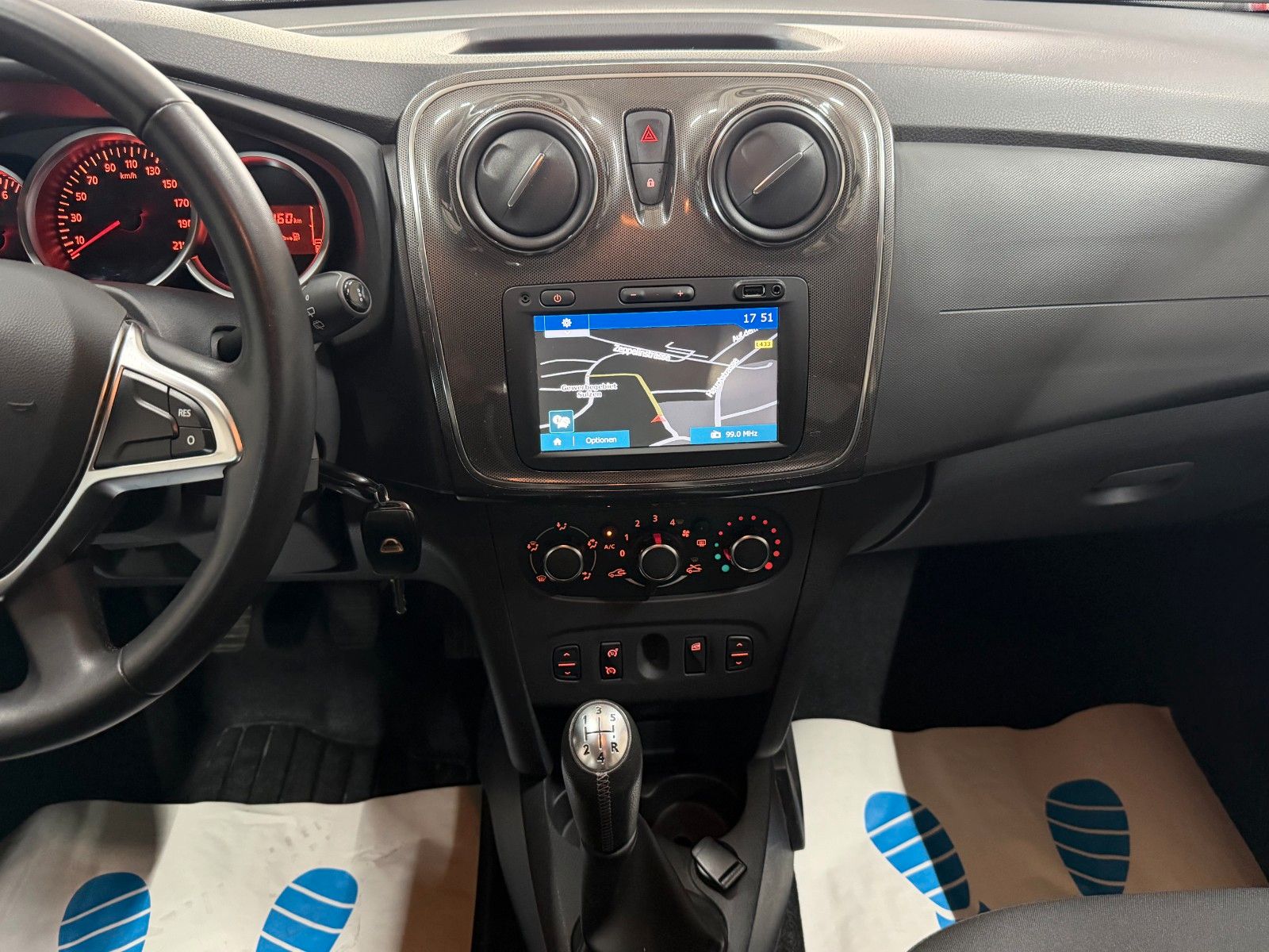 Dacia Sandero BLUE Ansicht 17