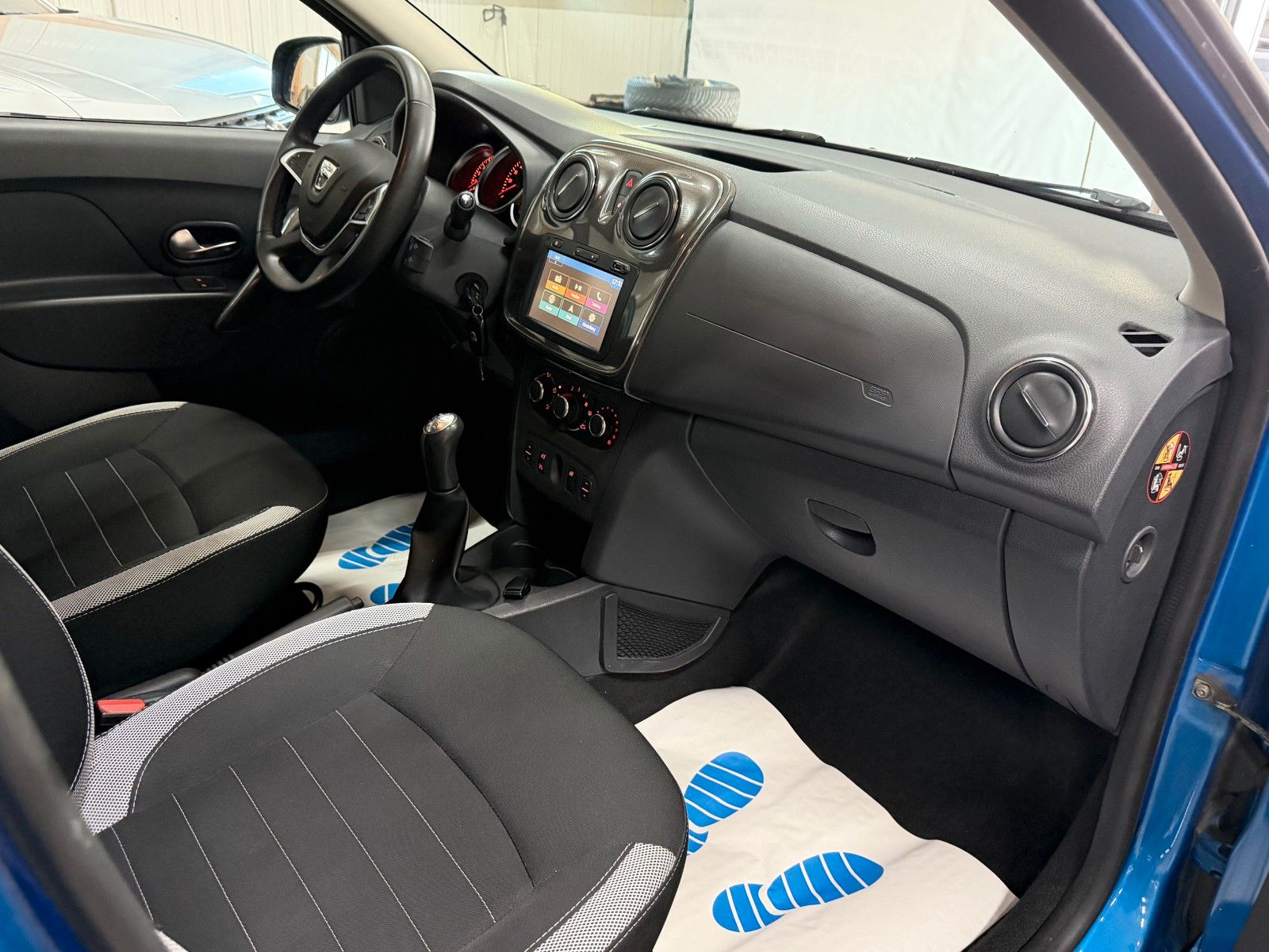Dacia Sandero BLUE Ansicht 13