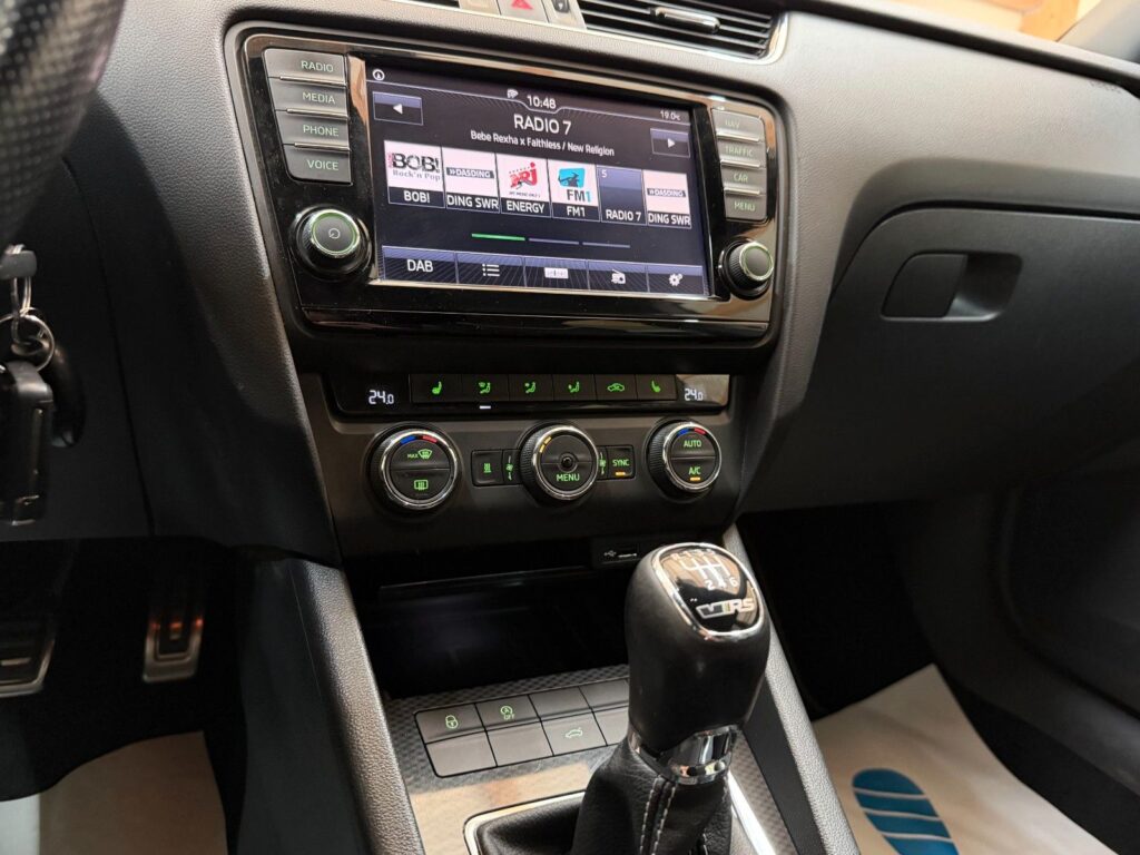 Skoda Octavia GREY Ansicht 16