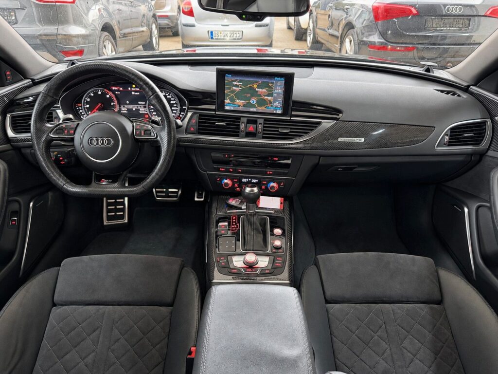 Audi RS6 BLACK Ansicht 16
