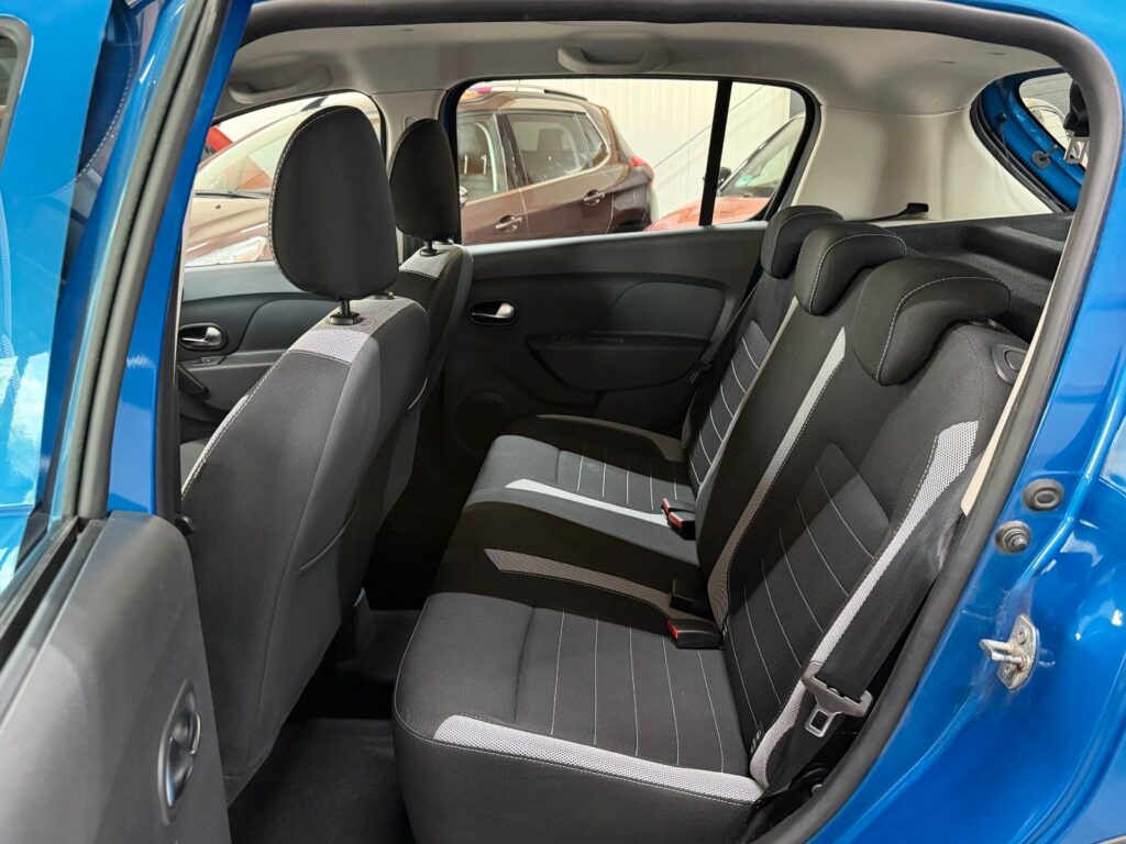 Dacia Sandero BLUE Ansicht 11