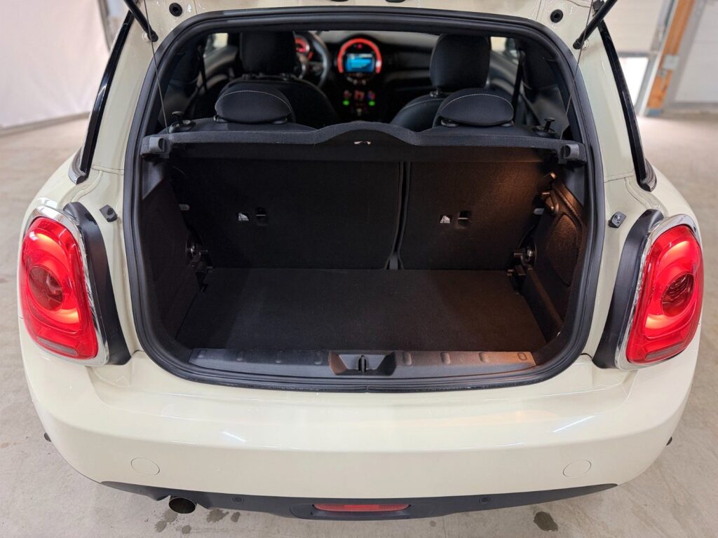 MINI ONE WHITE Ansicht 18