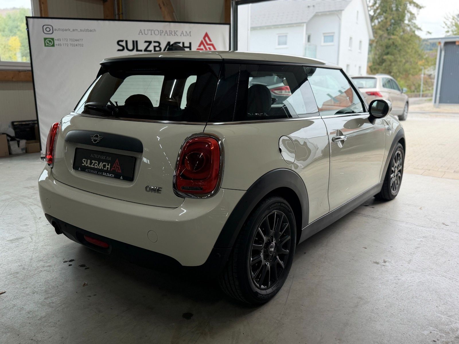 MINI ONE WHITE Ansicht 5