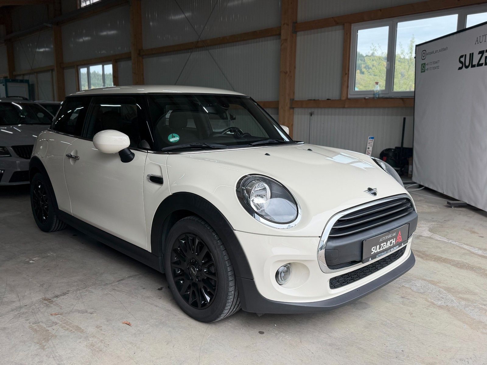 MINI ONE WHITE Ansicht 3