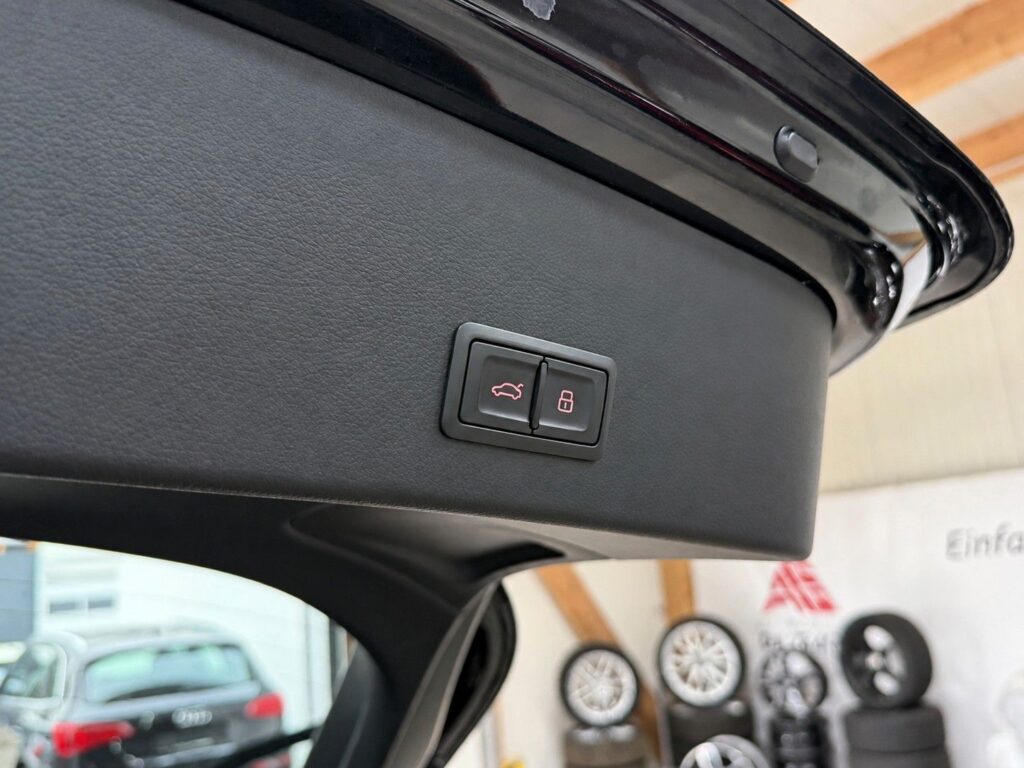 Audi RS6 BLACK Ansicht 20